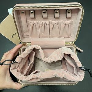 Mauve calpak jewelry travel case